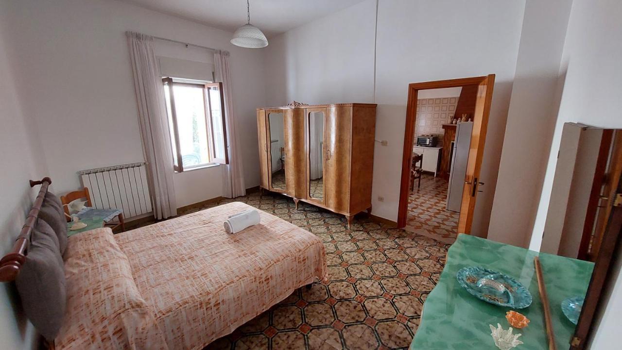 Jonia Appartamento Vacanze Vicino Al Mare Con Giardino Pulsano Esterno foto