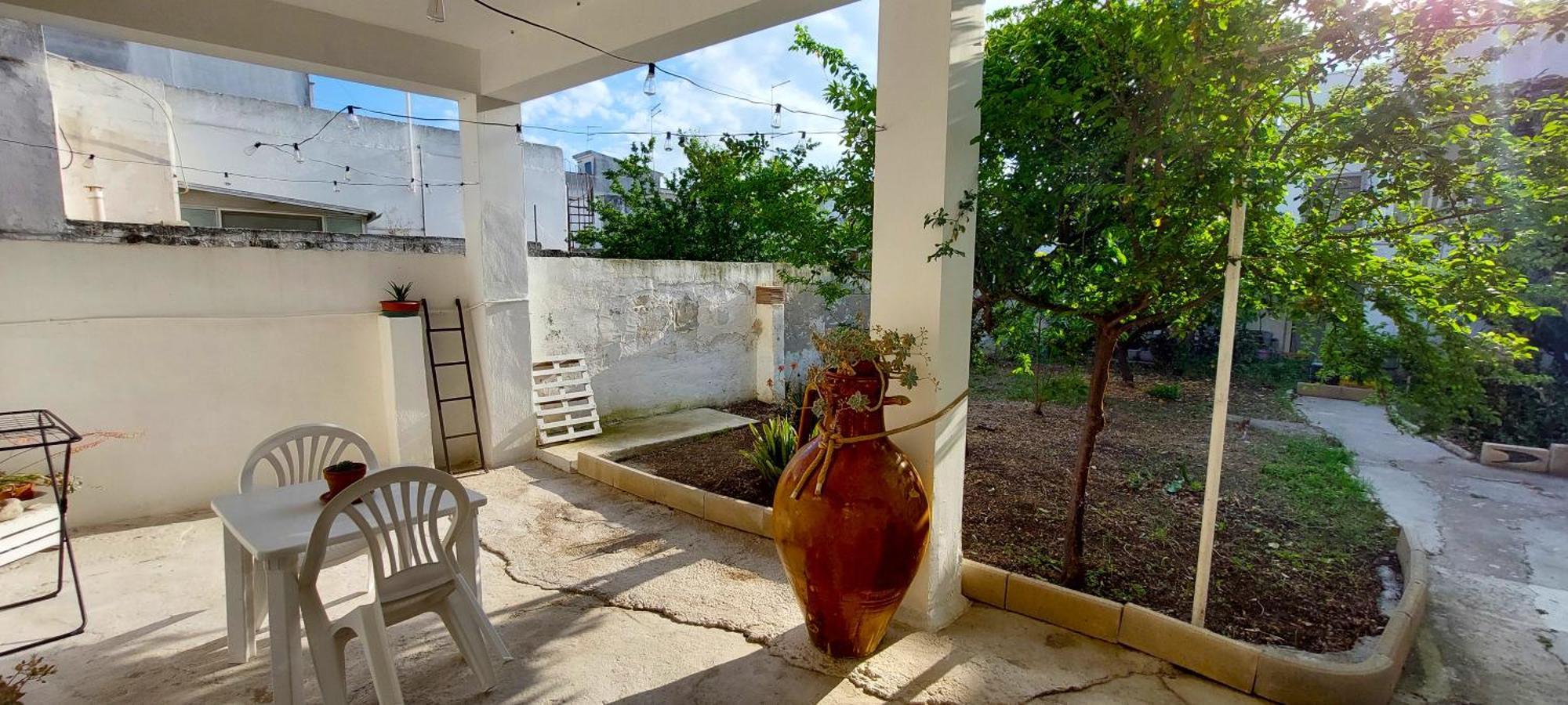 Jonia Appartamento Vacanze Vicino Al Mare Con Giardino Pulsano Esterno foto